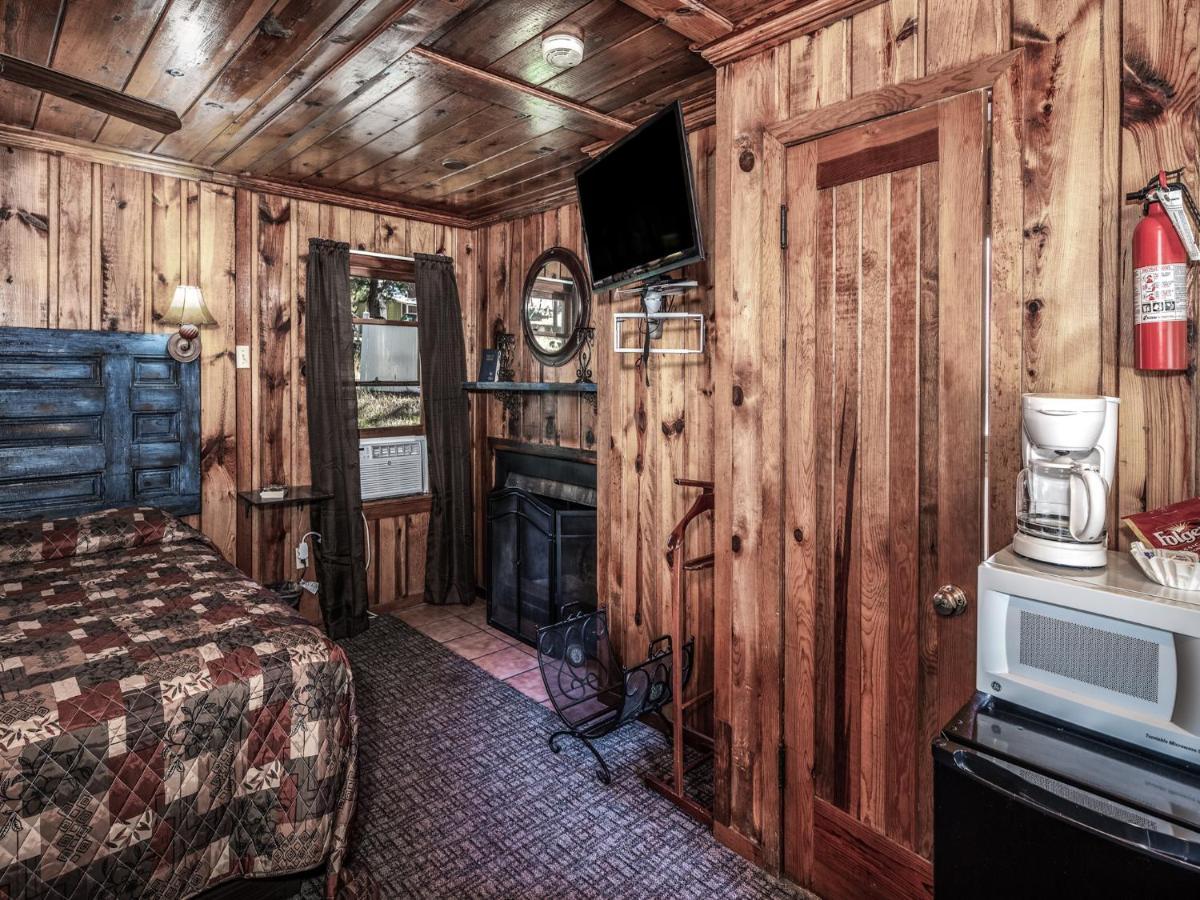 Apache Village 4, King Studio, Midtown, Sleeps 2 Ruidoso Dış mekan fotoğraf